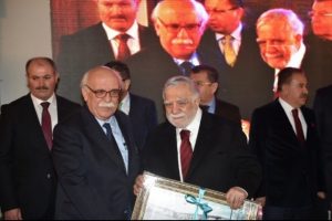 Bakan Avcı, hayırseverlerle bir araya geldi