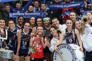 Bursa BŞB &ccedil;eyrek finalde