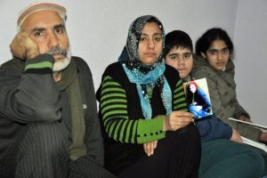Ailesi her yerde onu arıyor