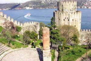 Rumeli Hisarı Camii yeniden ibadete a&ccedil;ılıyor