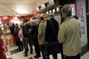 Hangi &uuml;lkede Charlie Hebdo'nun satışı yasaklandı?
