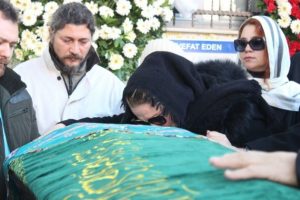 Zeliha Yetiş annesine b&ouml;yle veda etti