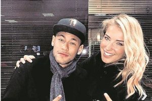 Neymar'dan Burcu Esmersoy hamlesi!
