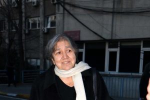 "Temkinli bir şekilde bekliyoruz"