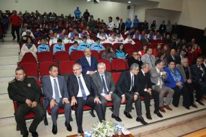 Gen&ccedil; şampiyonlara &ouml;d&uuml;lleri verildi