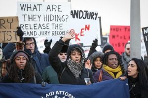 New York'ta polis şiddeti protesto edildi