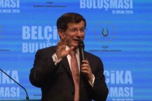 Başbakan gurbet&ccedil;ilere reformları anlattı