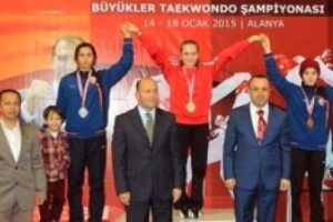 Bursaspor'un gururu Ayşe Beyza Yıldız