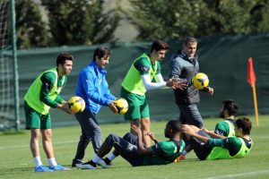 Bursasporlu futbolculara teklif yağıyor!