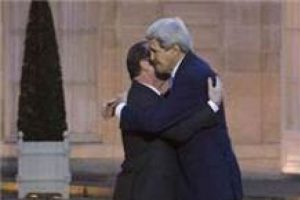 Kerry Fransa'dan &ouml;z&uuml;r diledi