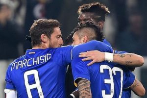 Juventus farklı turladı