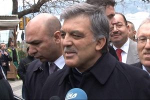 Abdullah G&uuml;l: Papa bile dayanamadı