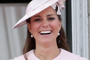 Kate Middleton sonunda Twitter'da!
