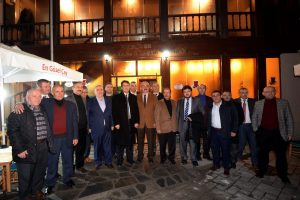 D&uuml;ndar, Rizeliler Derneğini ziyaret etti
