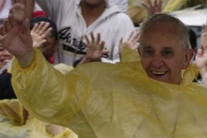 Papa'nın Filipinler ziyaretine fırtına darbesi
