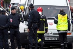 Fransa'da m&uuml;sl&uuml;man avı başladı