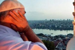 Aşkına karşılık alamayınca 'selası'nı okuttu