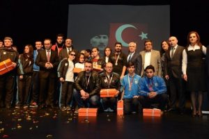 Bursalı engelli sporcular &ouml;d&uuml;llendirildi