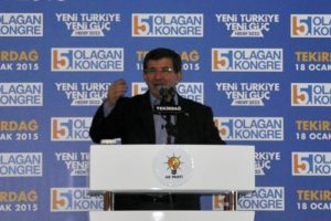 Davutoğlu'ndan Kılı&ccedil;daroğlu'na &ccedil;ağrı