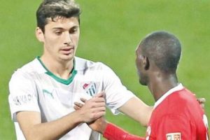 Mertcan'dan b&uuml;y&uuml;k y&uuml;kseliş