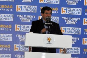 Başbakan Davutoğlu'ndan m&uuml;jde &uuml;zerine m&uuml;jde