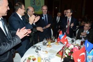 BAL-G&Ouml;&Ccedil;'ten Altepe'ye s&uuml;rpriz doğum g&uuml;n&uuml;