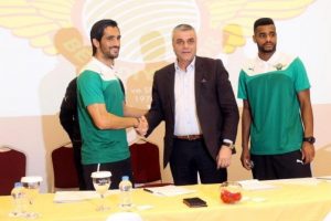 Akhisar'da Portekizliler imzayı attı!