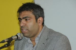 Roman dernekleri: 'Vekil istiyoruz!'