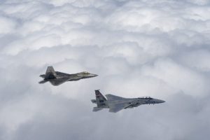 4 Taliban ABD'nin hava operasyonunda &ouml;ld&uuml;r&uuml;ld&uuml;