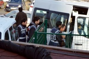 İnsan ka&ccedil;ak&ccedil;ılığına 27 g&ouml;zaltı