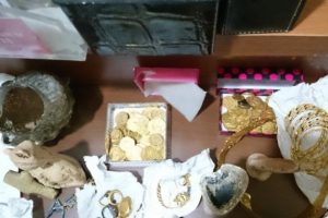 Reyhanlı'da tarihi eser operasyonu