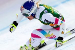 Lindsey Vonn tarihe ge&ccedil;ti
