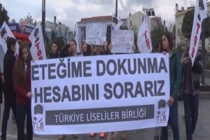 Bu da "eteğime dokunma" eylemi