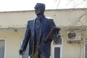 O belediye bor&ccedil; batağında