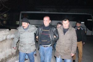 Nefes kesen kovalamaca