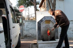 Bursa'da zabıta ekibine itiraz etti cezayı yedi!