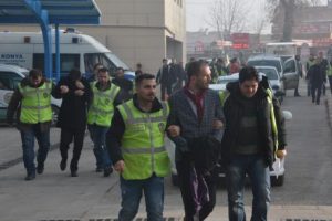 Konya'da dolandırıcı avı: 12 g&ouml;zaltı!