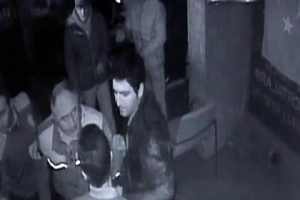 Esnaftan belgeli "polis dayağı" iddiası