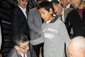 Bu mağaza &ccedil;ok farklı: &Uuml;cretsiz giyim...