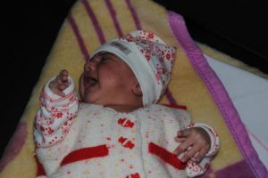 Dicle bebek yaşama tutundu