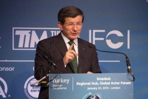 Başbakan Davutoğlu 7 trilyon dolarla masada