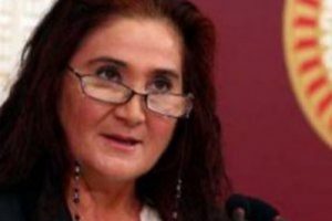CHP'li Sabahat Akkiraz hastaneye kaldırıldı