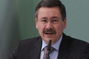 G&ouml;k&ccedil;ek'ten şok suikast iddiası!