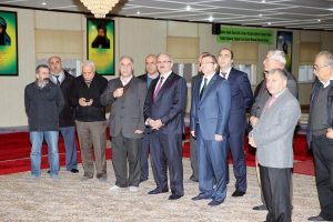 Vali Karaloğlu'ndan cemevine ziyaret