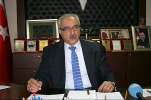 16 T&uuml;rk bayrağıyla d&uuml;nyaya mesaj