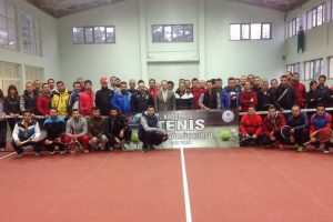Tenis antren&ouml;rl&uuml;k kursu a&ccedil;ıldı