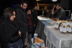 Bursa'da sokak hayvanları i&ccedil;in mama alana konsere giriş &uuml;cretsiz