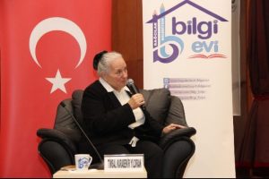 "Anadolu'da toplu Ermeni mezarına rastlayamazsınız"