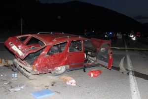 Annesi ve kardeşi kazada &ouml;len s&uuml;r&uuml;c&uuml;ye ceza verilmedi