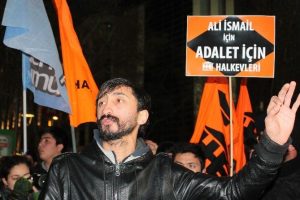 Ali İsmail Korkmaz eylemine polis m&uuml;dahalesi